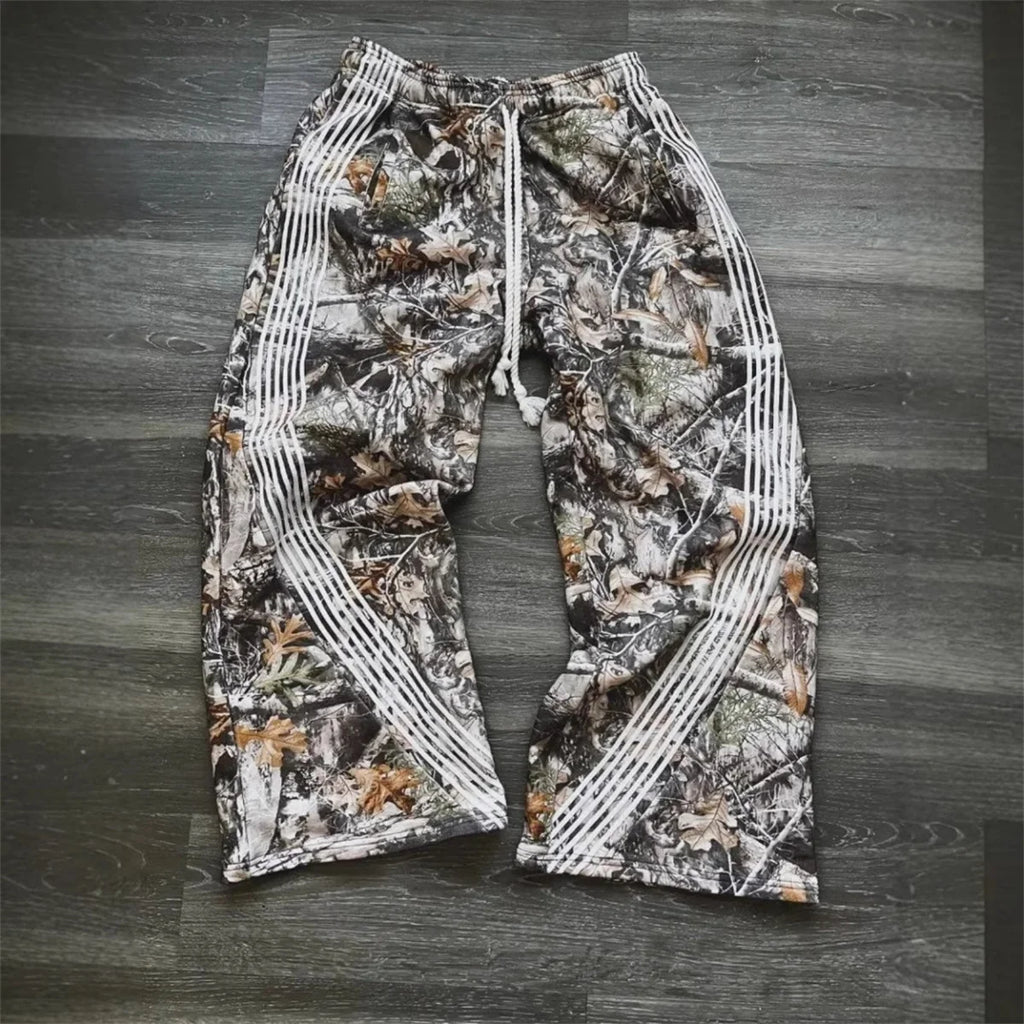 Pantaloni streetwear con coulisse – mimetici e tinta unita