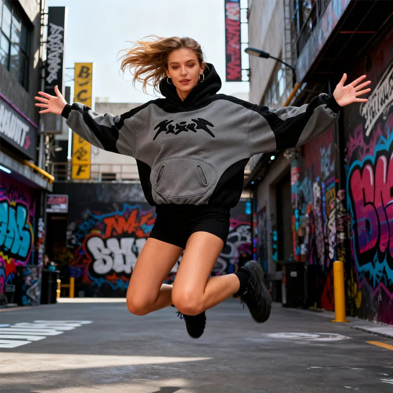 Streetwear-Hoodie zum Überziehen im Color-Blocking-Stil